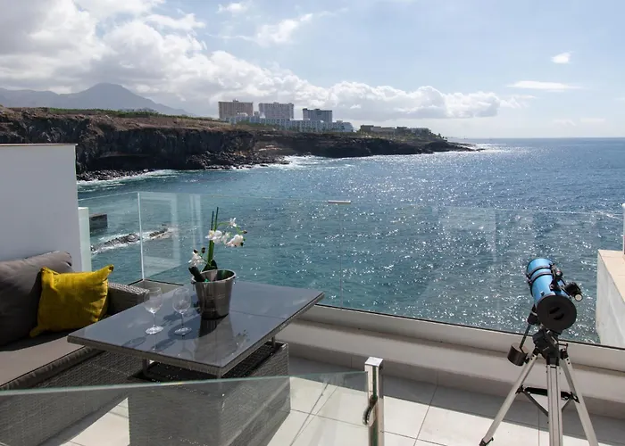 Apartment Lovely 1 Bedroom With Sea Views *
