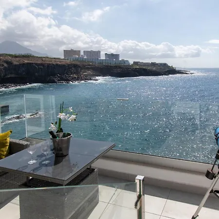 Appartement Lovely 1 Bedroom With Sea Views *