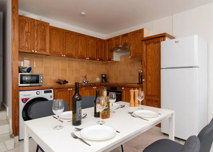 Lovely 1 Bedroom With Sea Views Lägenhet Callao Salvaje