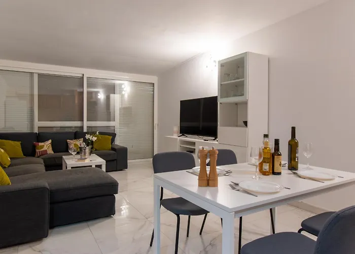 Lovely 1 Bedroom With Sea Views * Callao Salvaje