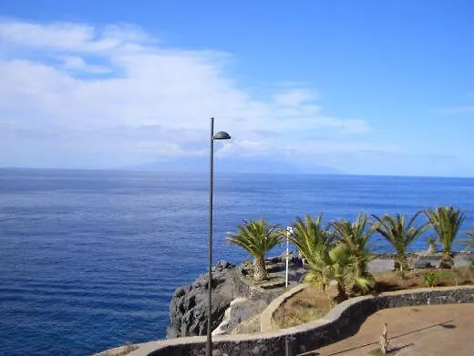 Lovely 1 Bedroom With Sea Views